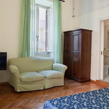 Apartament Obelisco Centre 2 *